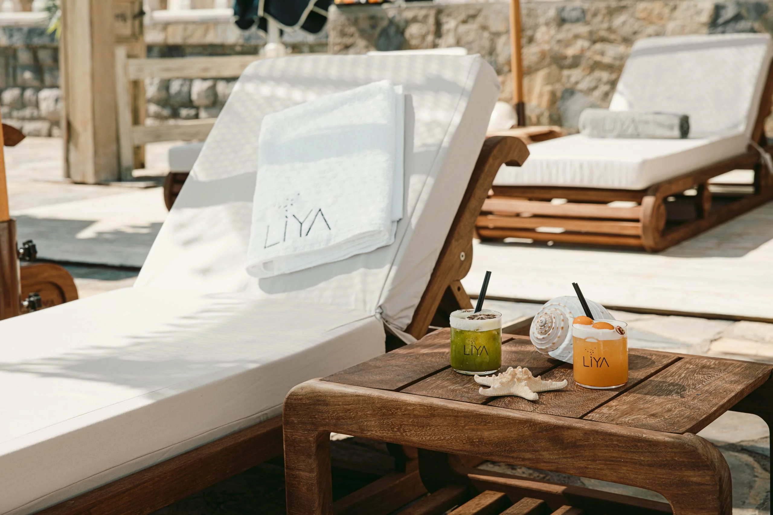 Sedef Beach Güneşlenme Alanı